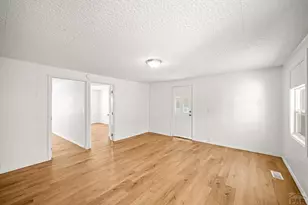 535 Cactus St, Pueblo, CO 81005 - Photo 5