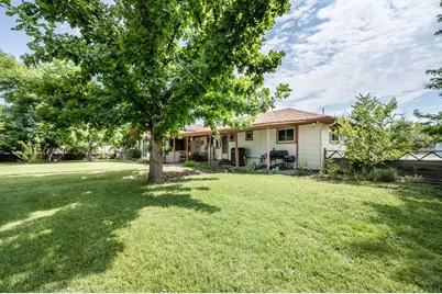305 Moore Ave, Las Animas, CO 81054 - Photo 43