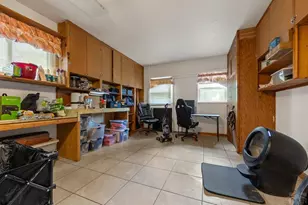 305 Moore Ave, Las Animas, CO 81054 - Photo 15