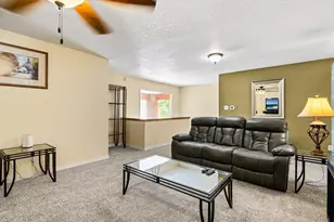 515 W Grant Ave, Pueblo, CO 81004 - Photo 3