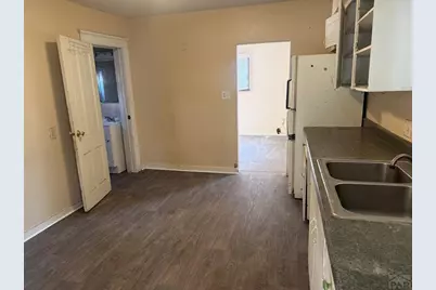 1802 E 8th St, Pueblo, CO 81001 - Photo 11