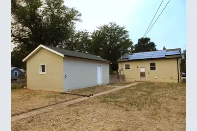 1422 Palmer Ave, Pueblo, CO 81004 - Photo 15