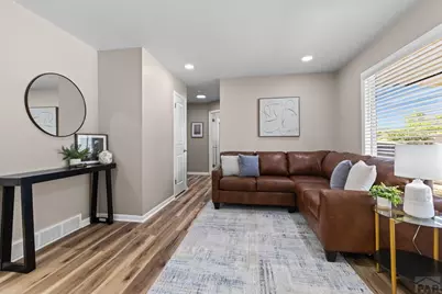 1629 Maplewood Dr, Pueblo, CO 81005 - Photo 3