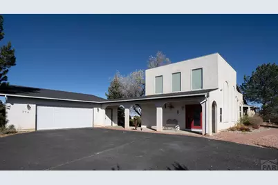 379 E Liberty Point Pl, Pueblo West, CO 81007 - Photo 11
