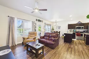 231 S Wiggins Dr, Pueblo West, CO 81007 - Photo 11