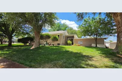 1212 S 7th St, Lamar, CO 81052 - Photo 3