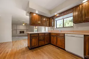 4 Yarrow Ct, Pueblo, CO 81001 - Photo 11