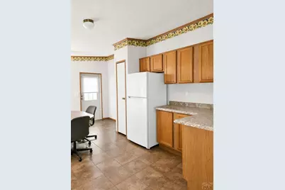 2605 E 8th St, Pueblo, CO 81001 - Photo 9