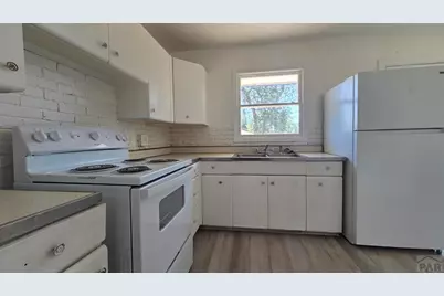 2640 Forsythia St, Pueblo, CO 81005 - Photo 5