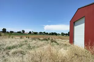 2239 County Farm Rd, Pueblo, CO 81006 - Photo 35