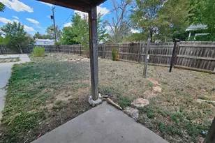 404 S 5th St, Lamar, CO 81052 - Photo 27