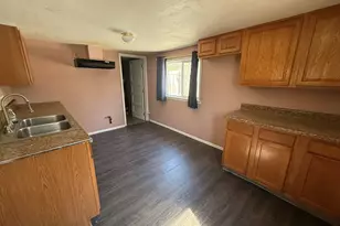 523 E Parmenter, Lamar, CO 81052 - Photo 11
