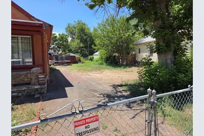 1430 E 8th St, Pueblo, CO 81001 - Photo 3