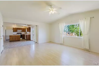 1148 E Dove Creek Dr, Pueblo West, CO 81007 - Photo 13