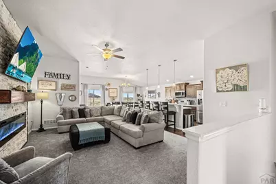 681 E Longsdale Dr, Pueblo West, CO 81007 - Photo 13