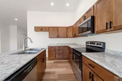 983-985 S Knox Dr, Pueblo West, CO 81007 - Photo 7