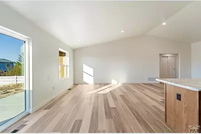 983-985 S Knox Dr, Pueblo West, CO 81007 - Photo 11