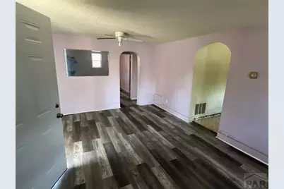 2002 E 10th St, Pueblo, CO 81001 - Photo 13