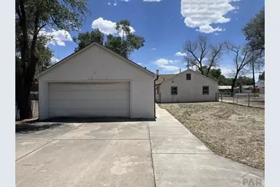 2002 E 10th St, Pueblo, CO 81001 - Photo 7