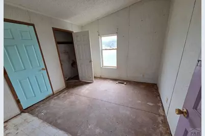 1864 Newton Rd, Pueblo, CO 81005 - Photo 9