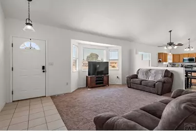 1467 W Plaza De Los Leones Dr, Pueblo West, CO 81007 - Photo 3