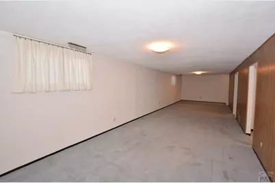 2111 Kodiak Dr, Colorado Springs, CO 80910 - Photo 11