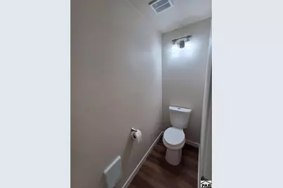 9 Heatherwood Ln, Pueblo, CO 81008 - Photo 17