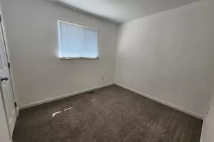 140 Schirra Rd, Pueblo, CO 81001 - Photo 7