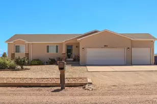 594 E Paradise Dr, Pueblo West, CO 81007 - Photo 1