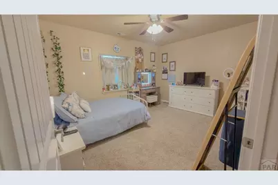 594 E Paradise Dr, Pueblo West, CO 81007 - Photo 25