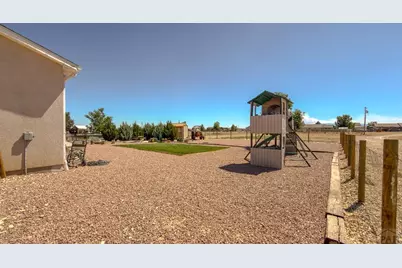 594 E Paradise Dr, Pueblo West, CO 81007 - Photo 29