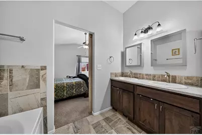 1005 E Kirkwood Dr, Pueblo, CO 81007 - Photo 17