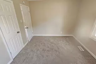 926 W 11th St, Pueblo, CO 81003 - Photo 11