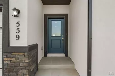 559 E Bayview Dr, Pueblo West, CO 81007 - Photo 3