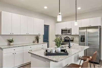 559 E Bayview Dr, Pueblo West, CO 81007 - Photo 9