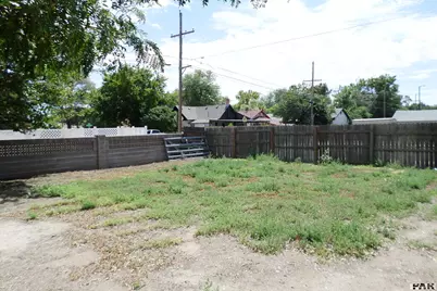 1140 Van Buren St, Pueblo, CO 81004 - Photo 21