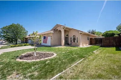 1008 Cherrycrest Dr, Pueblo, CO 81005 - Photo 3