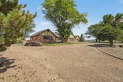 1194 39th Lane, Pueblo, CO 81006 - Photo 3