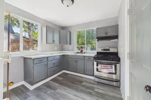 720 E 3rd St, Pueblo, CO 81001 - Photo 17