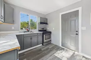 720 E 3rd St, Pueblo, CO 81001 - Photo 19