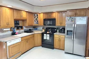 1703 Englewood Dr, Pueblo, CO 81005 - Photo 7