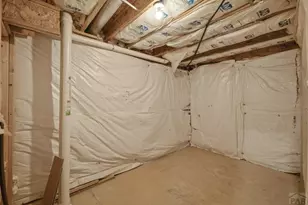 1124 E Lilac Ct, Pueblo West, CO 81007 - Photo 33