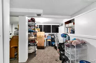 2118 Spruce St, Pueblo, CO 81004 - Photo 31