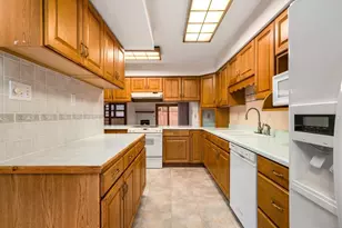 8 Windbridge Ln, Pueblo, CO 81001 - Photo 5