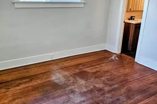910 E 11th St, Pueblo, CO 81001 - Photo 13