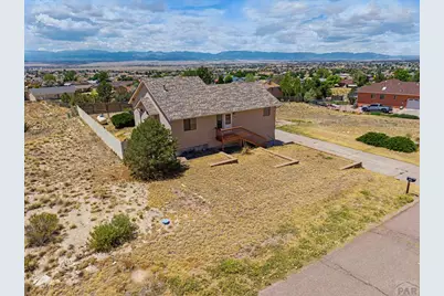 242 W Del Ray Dr, Pueblo West, CO 81007 - Photo 5