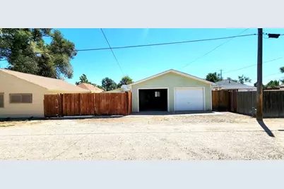526 Barnes Ave, La Junta, CO 81050 - Photo 17