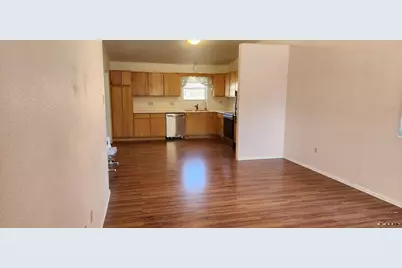 526 Barnes Ave, La Junta, CO 81050 - Photo 3
