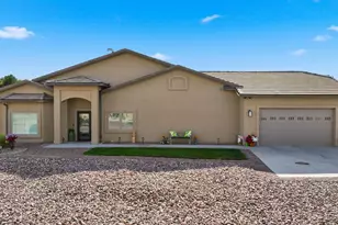 51 Aberdeen Bluff, Pueblo, CO 81004 - Photo 1