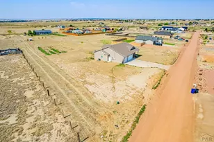 1696 E Silverwood Dr, Pueblo, CO 81007 - Photo 33